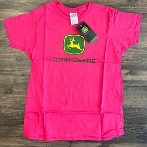 Women’s John Deere short sleeve shirt